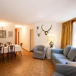 Chesa Cresta By Interhome Apartment